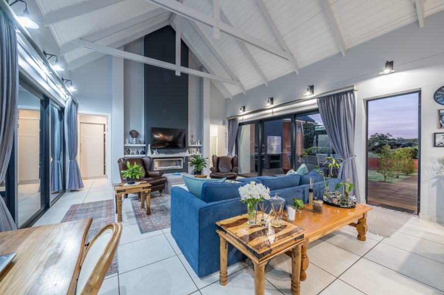 3 Bedroom Property for Sale in Nautilus Bay Western Cape
